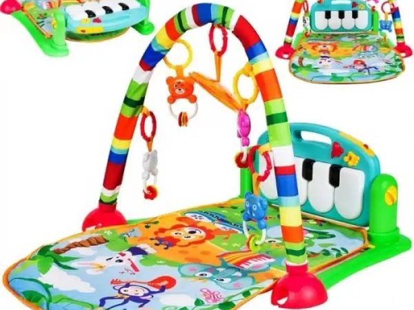 Centru de Activitati Bebe Saltea Cu Pian si arcada cu jucarii detasabile