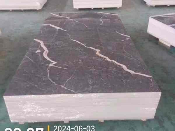 Placa PVC Marmura Alb cu negru DY2425 240cmx1,22cmx0,3cm