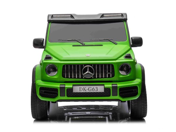 Mașină electrică Mercedes-Benz G63 AMG 4x4, Cu două locuri, 24V, vopsit verde, MP4 Player cu intrare USB/AUX, tracțiune 4x4, Baterie 24V/7Ah, 4 motoare 200W, Roți EVA cu suspensie, Scaune din piele, Telecomandă, Model cu licență