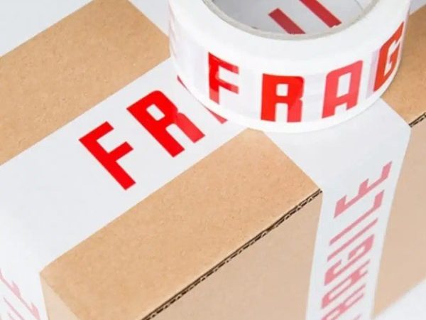 36 buc Banda Adeziva FRAGILE – 48mm x 60m x45 mic
