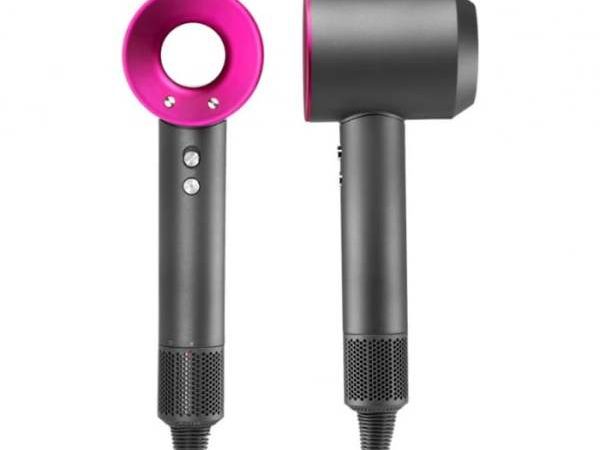 Uscator de par ultra puternic, ioni negativi, aer rece/cald, 1600W, 3 trepte de viteza, 4 trepte de temperatura, 5 capete diferite, Roz gri