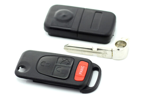 Mercedes Benz - Carcasa tip cheie briceag cu 3 butoane, buton panica, lama 4 "piste"