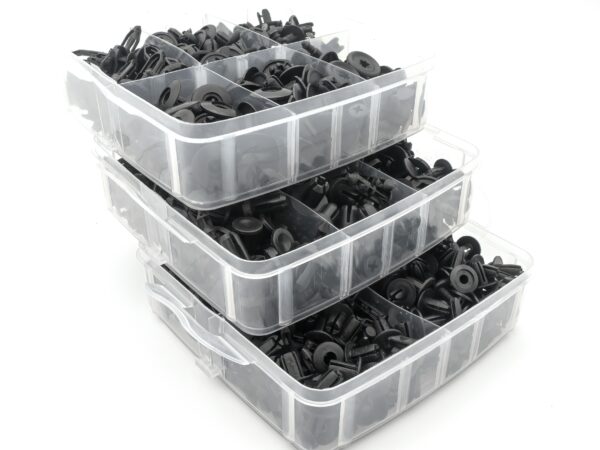 Set de 620 de Cleme din Plastic + 5 unelte Carguard